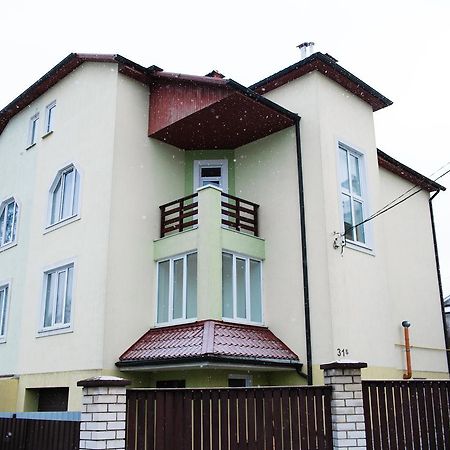 Family Hostel Minsk Exterior photo