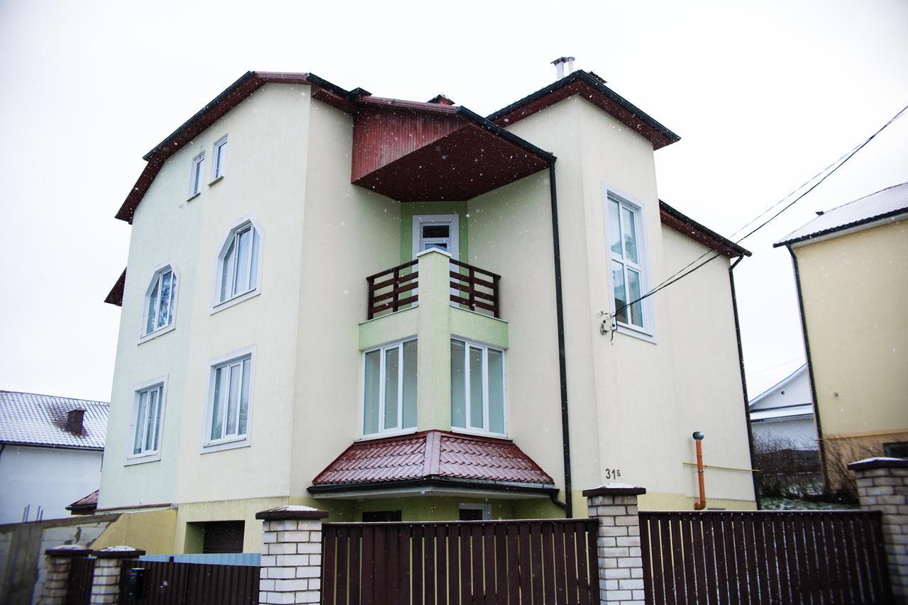 Family Hostel Minsk Exterior photo